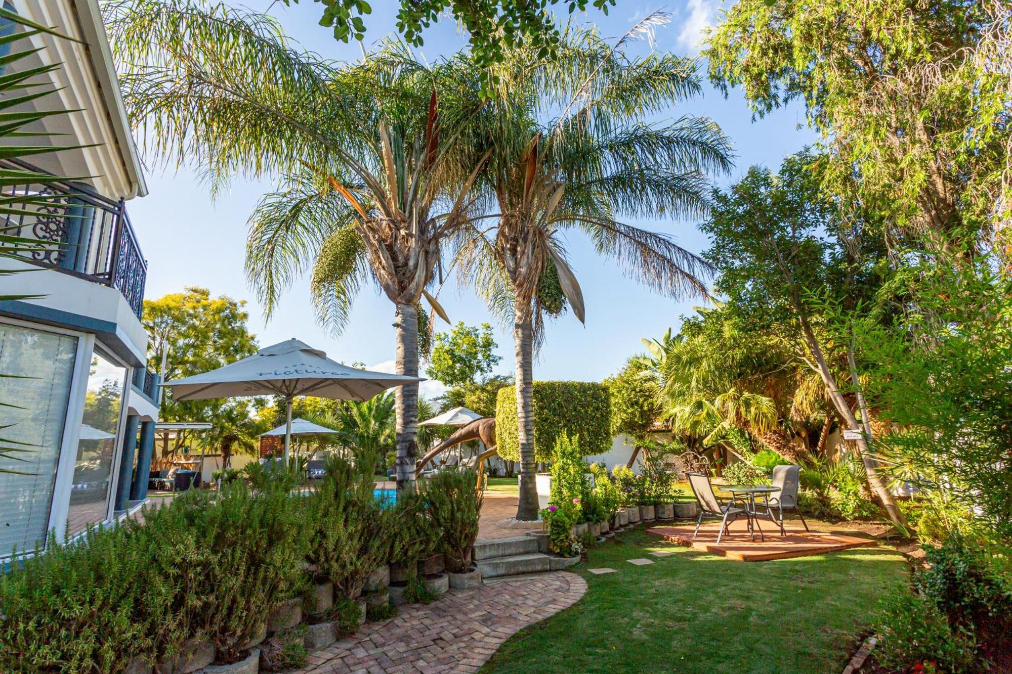 Pictures Guest House Boutique Hotel Oudtshoorn Exteriér fotografie