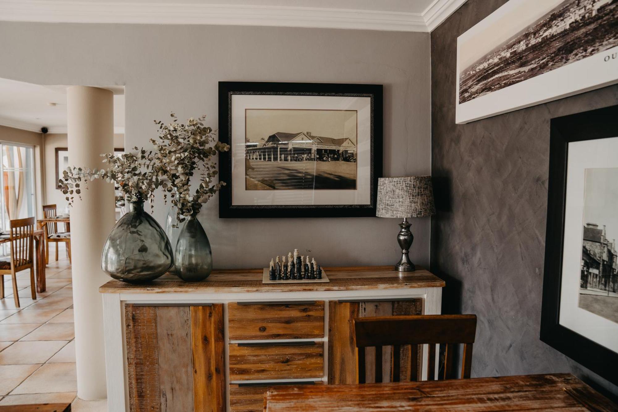 Pictures Guest House Boutique Hotel Oudtshoorn Exteriér fotografie