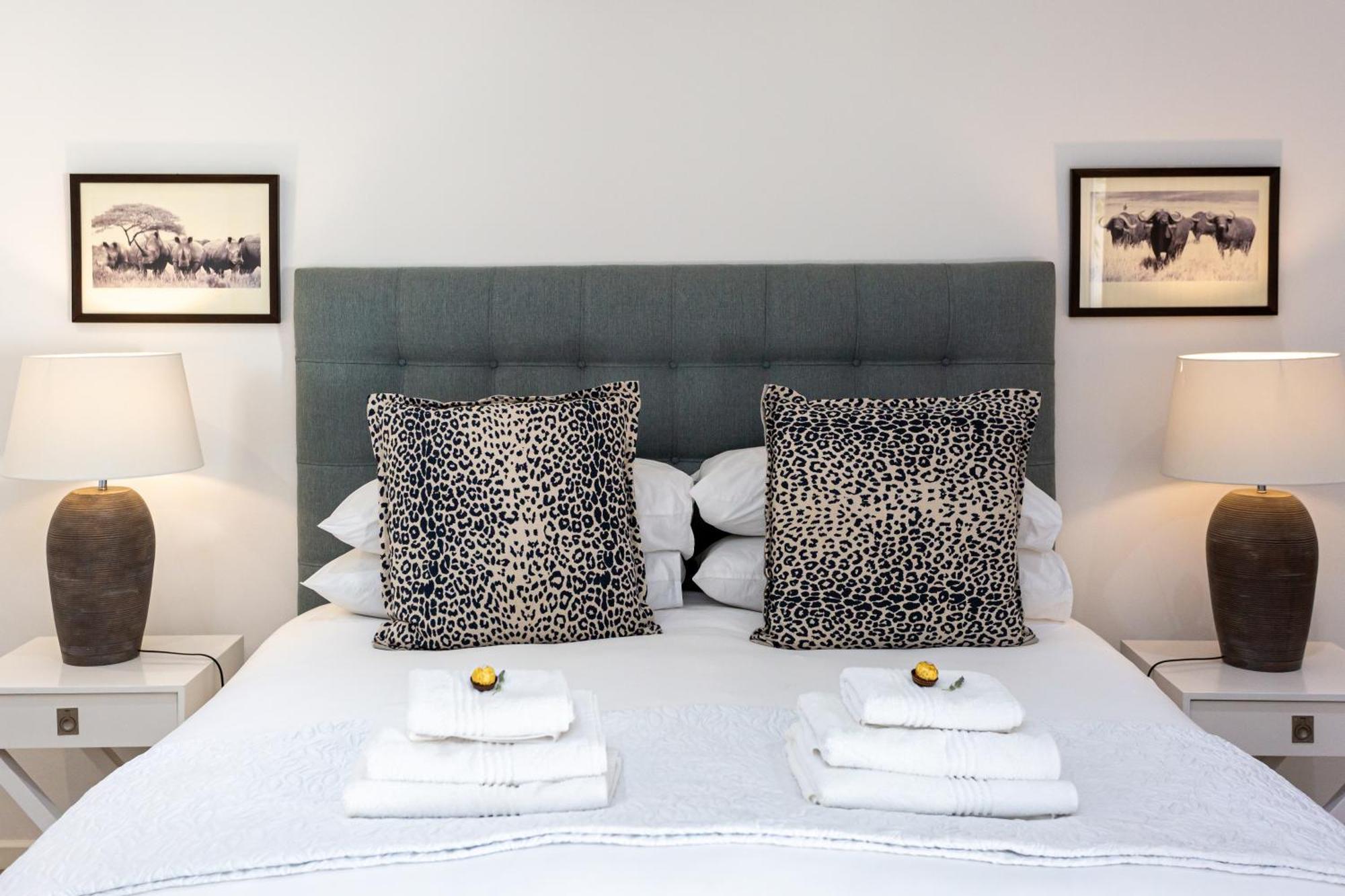 Pictures Guest House Boutique Hotel Oudtshoorn Exteriér fotografie