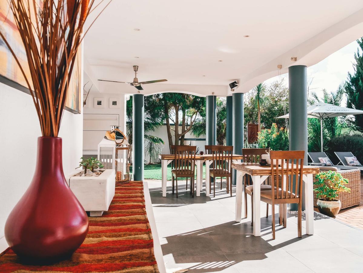 Pictures Guest House Boutique Hotel Oudtshoorn Exteriér fotografie